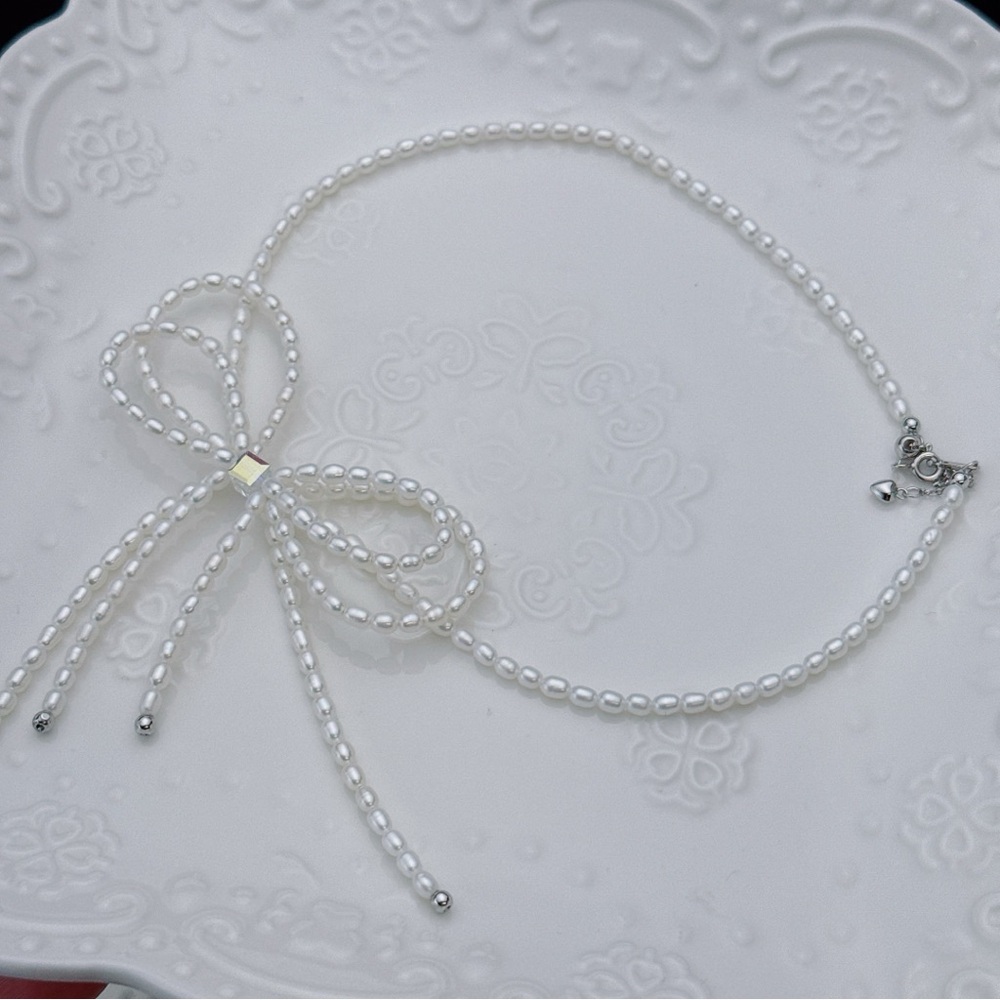 X359 S925 High Quality Freshwater Pearl Bow Necklace - Picture 3 of 8